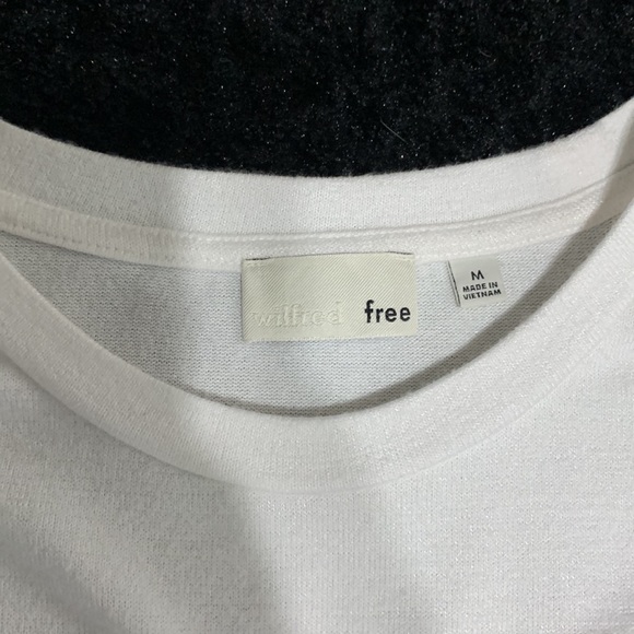 Wilfred White Tee - Picture 2 of 3